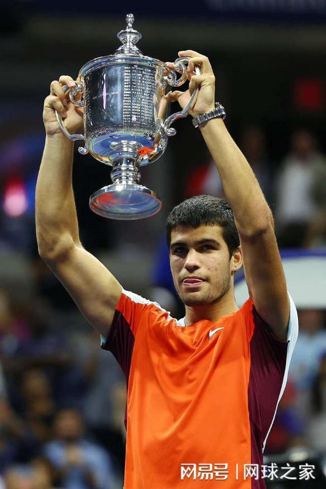 球员需要在 球员需要在