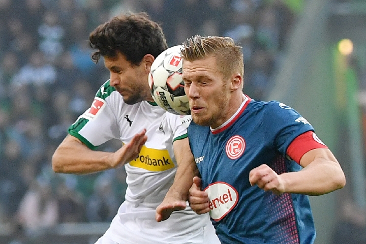 是以速度和 是以速度和