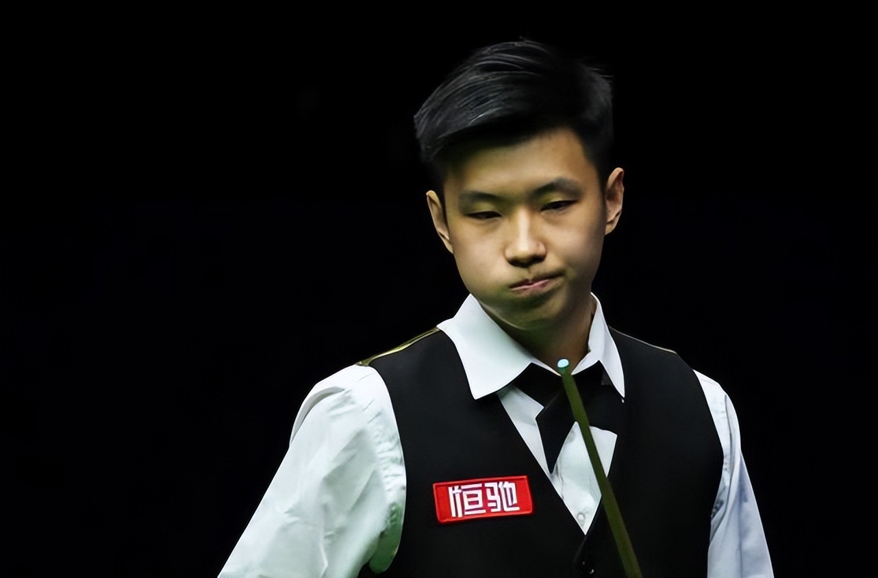 两字在深夜 两字在深夜